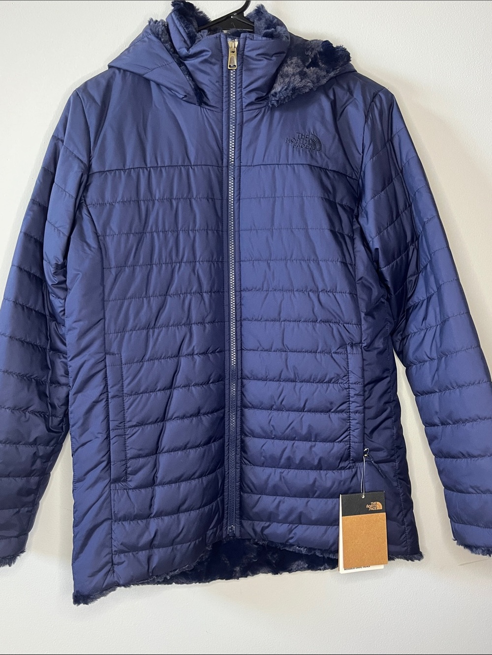 The North Face Girls' Navy Blue Mossbud Swirl Parka soft faux fur winter coat